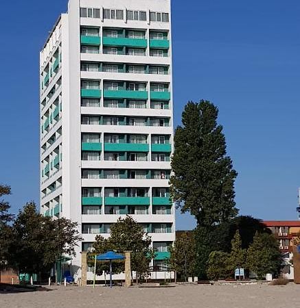 Hotel Riviera Mamaia Exterior foto